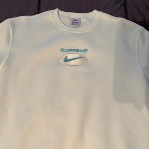 Supreme x Nike Crewneck